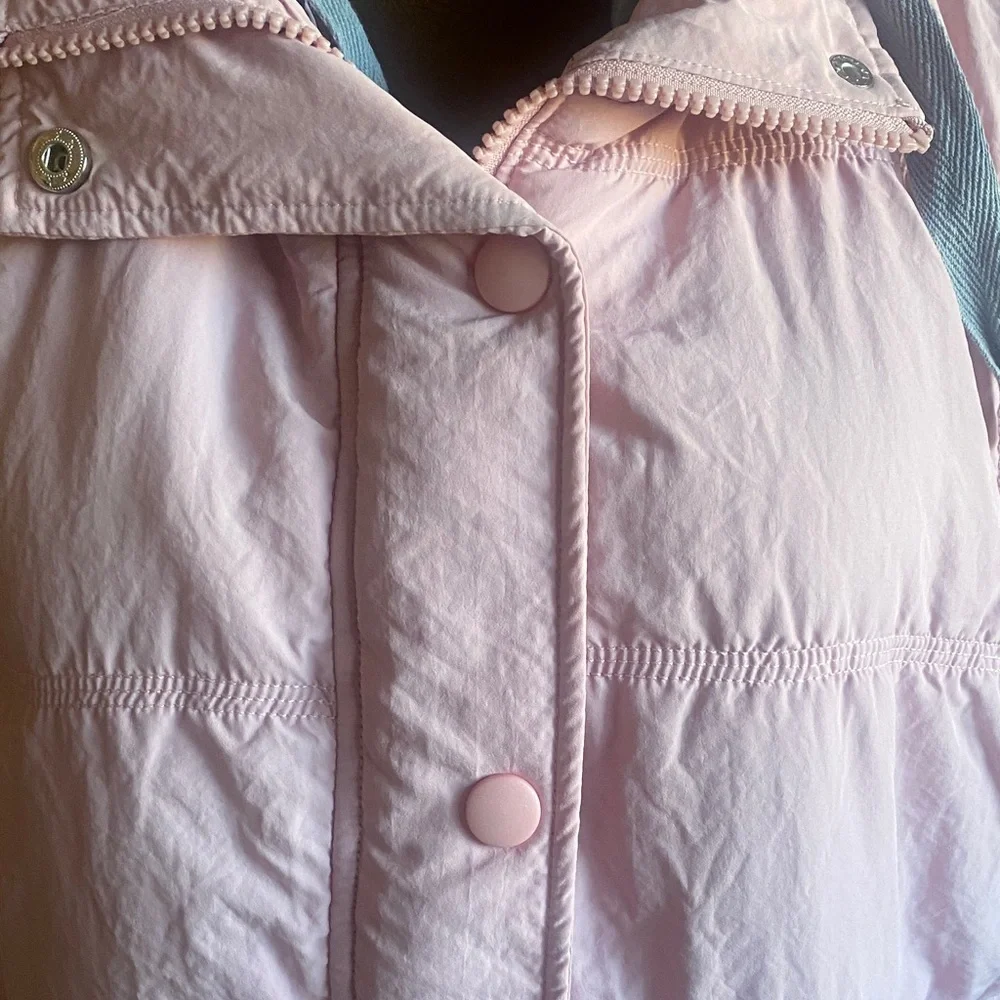 OUTDOOR COLLECTION Light Pink Puffer Vest with Gray Hood